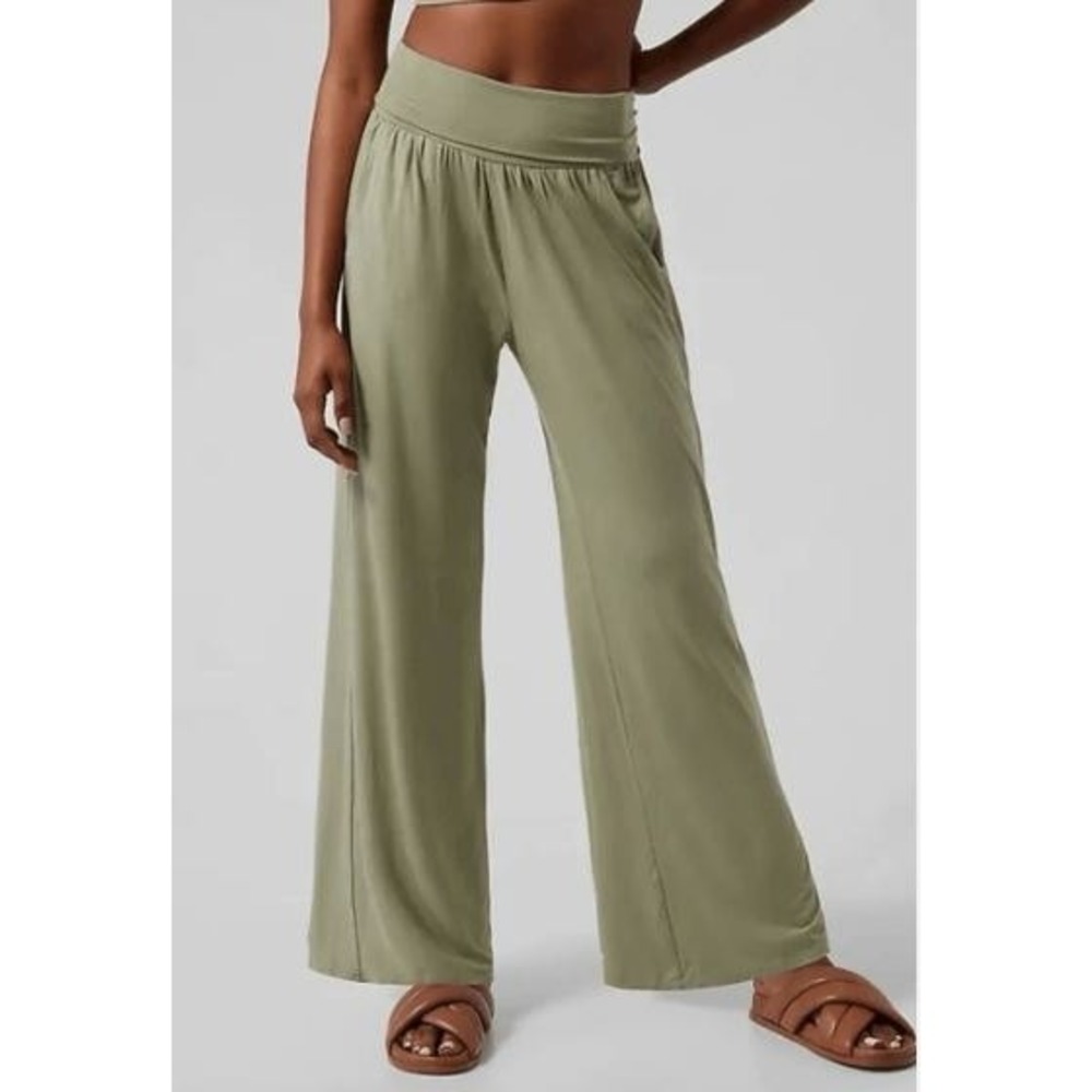 Athleta 1X Studio Wide Leg Pant Womens Sage Green High Waist Relaxed Loungewear